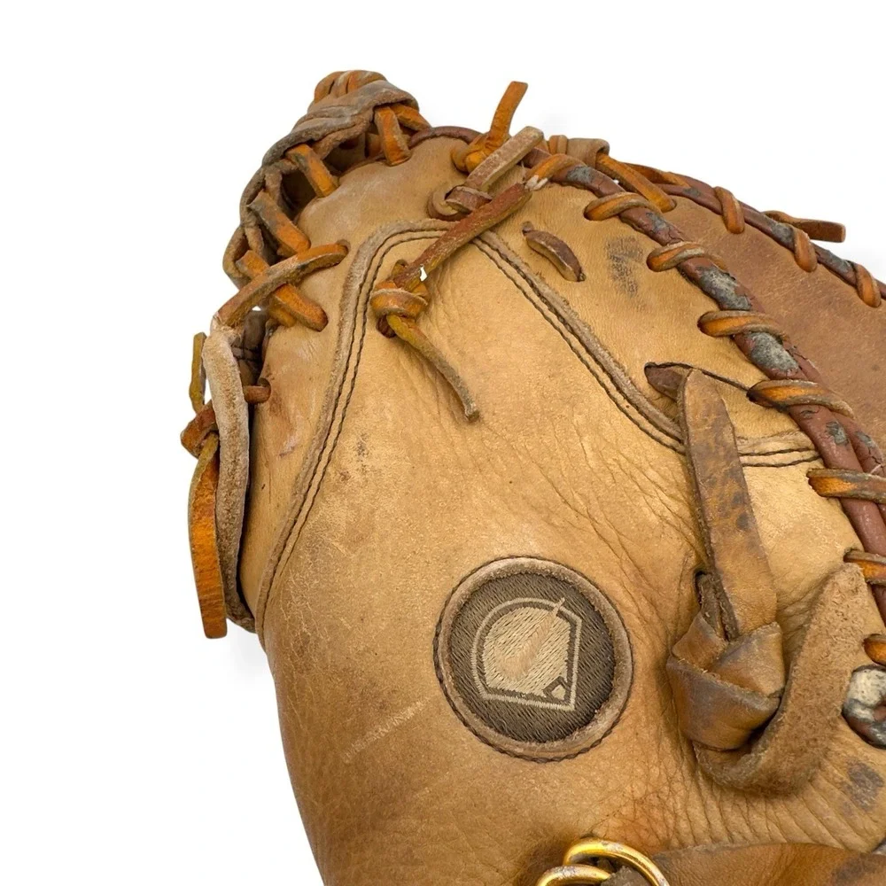 Nike Diamond Ready SDR CMF Full Size Catchers Mitt‎ Baseball Glove RHT 33
